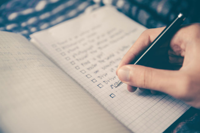 Our Quick and Easy Checklist to Help Develop Your Financial Plan thumbnail